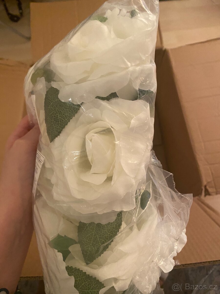 SVATEBNÍ DOPLŇKY - 11