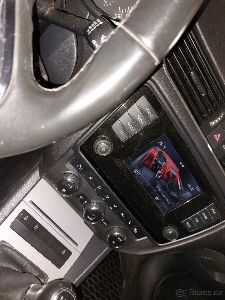 Škoda octavia 2.0 tdi 110kw - 11