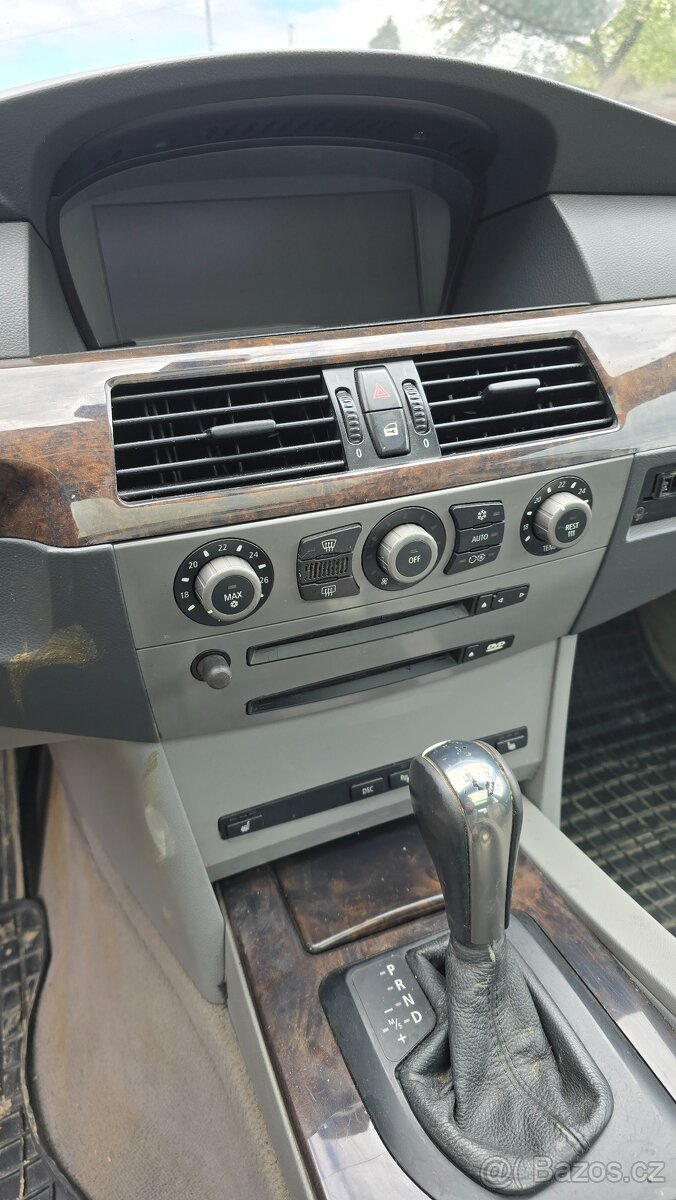 Bmw e60, e61 530d 520i ROZPREDÁM na nd - 11