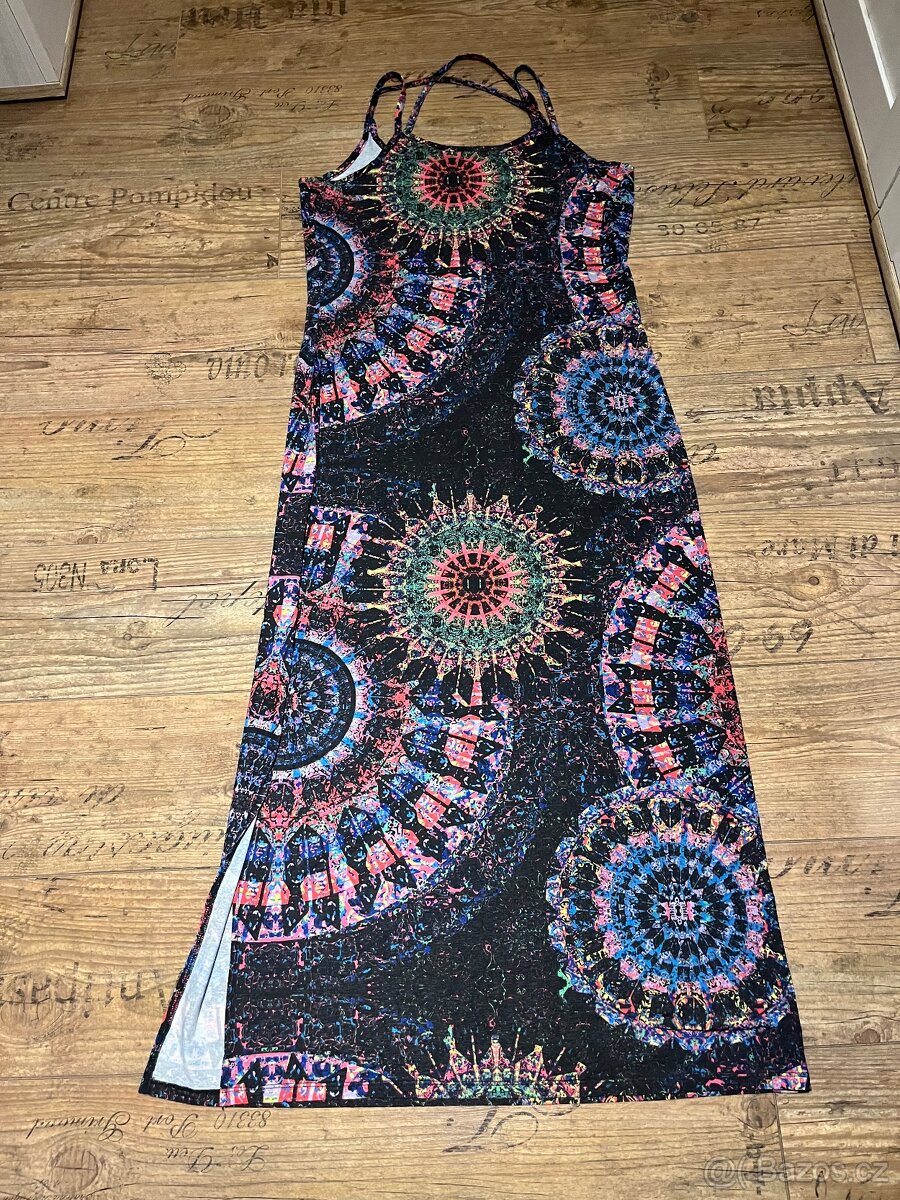 Dámské oblečení - 11