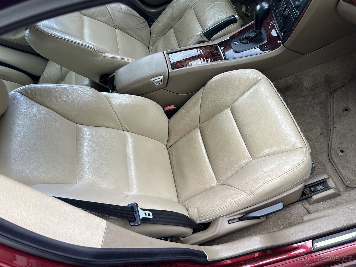 Volvo S60 2.4D5 ND - 11