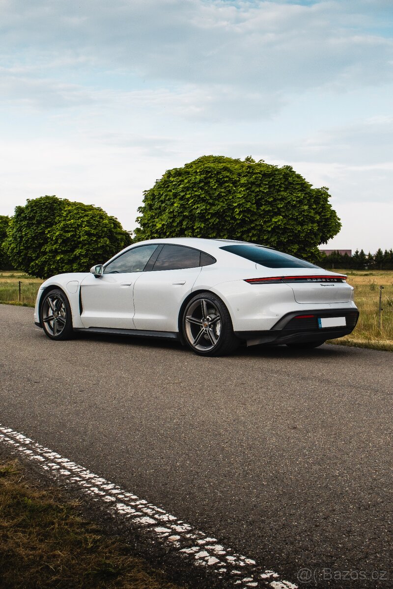 Porsche Taycan 4S | SOH 100% - 11