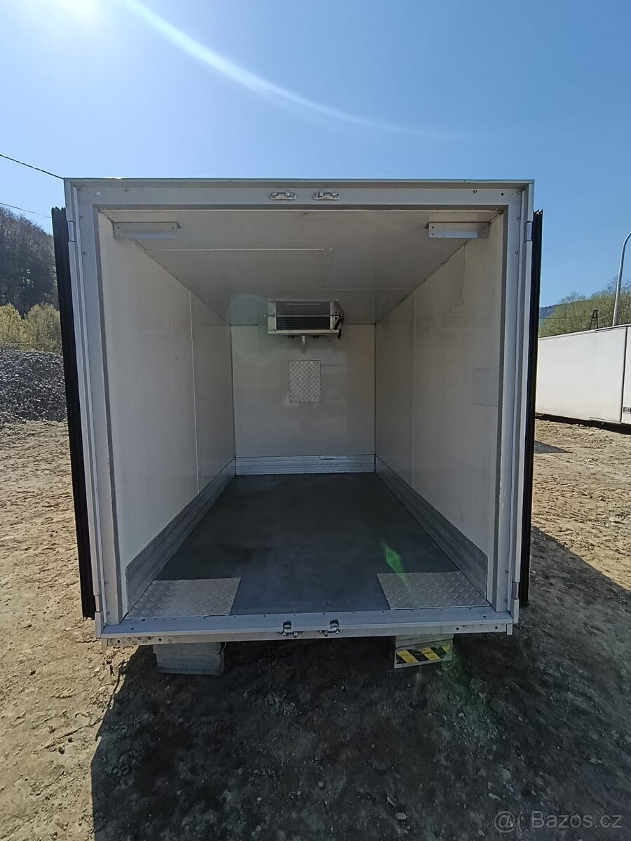 Chladící box - 11