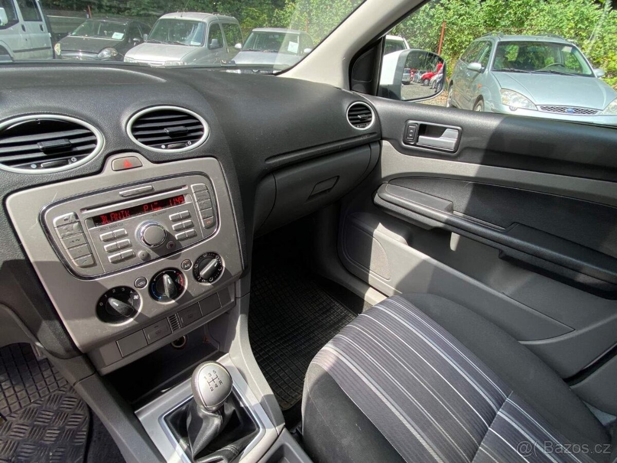 Ford Focus Combi 1.6 TDCI 66kW klima tažné bez DPF STK 11/27 - 11