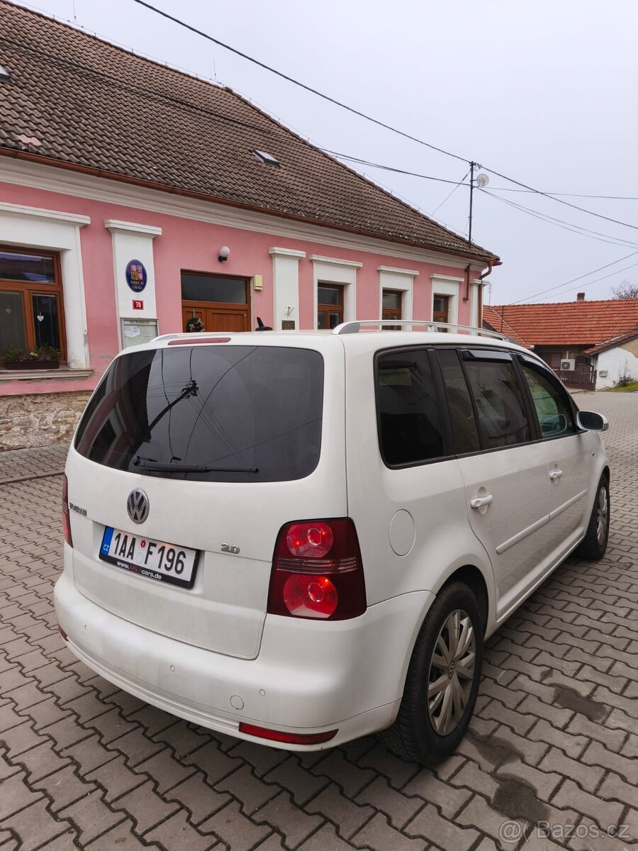 Volkswagen Touran rline 2.0 TDI - 11