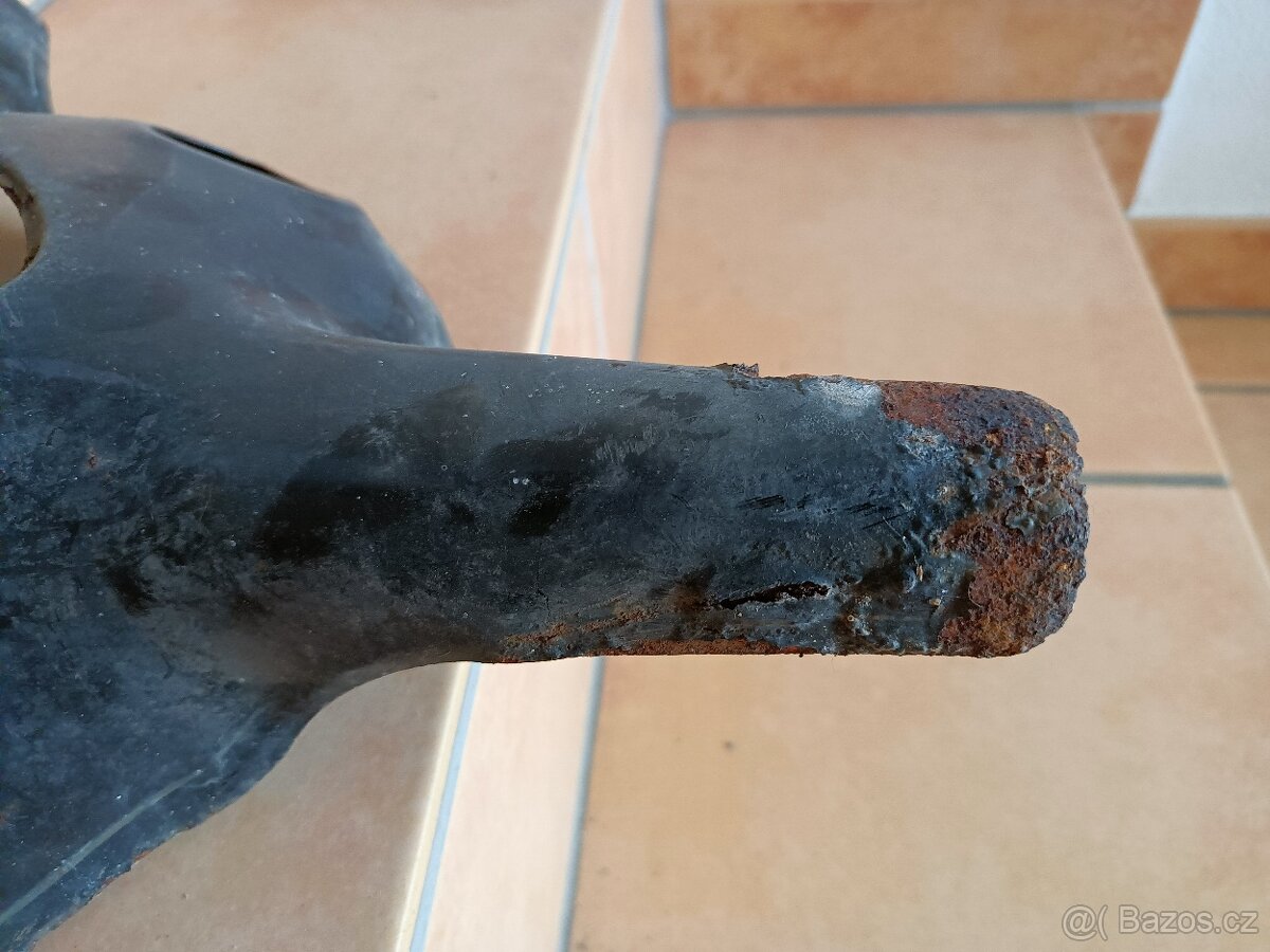 Jawa panelka - maska světla - 11