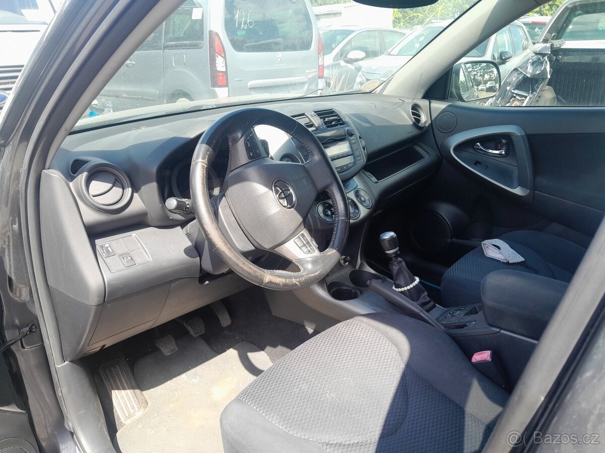 Toyota Rav4 2,2 D-4D 150 4X4 - 11