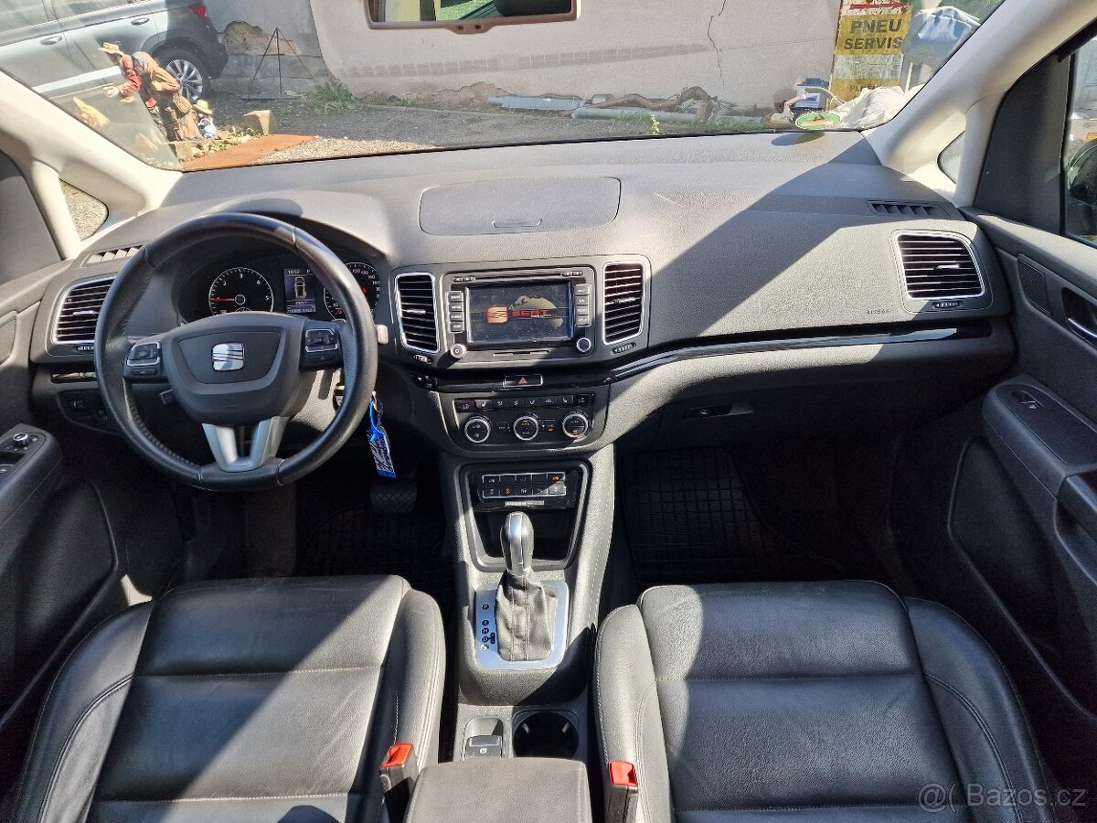 SEAT ALHAMBRA 2,0TDI 130KW DSG NAVI 7MÍST - 11