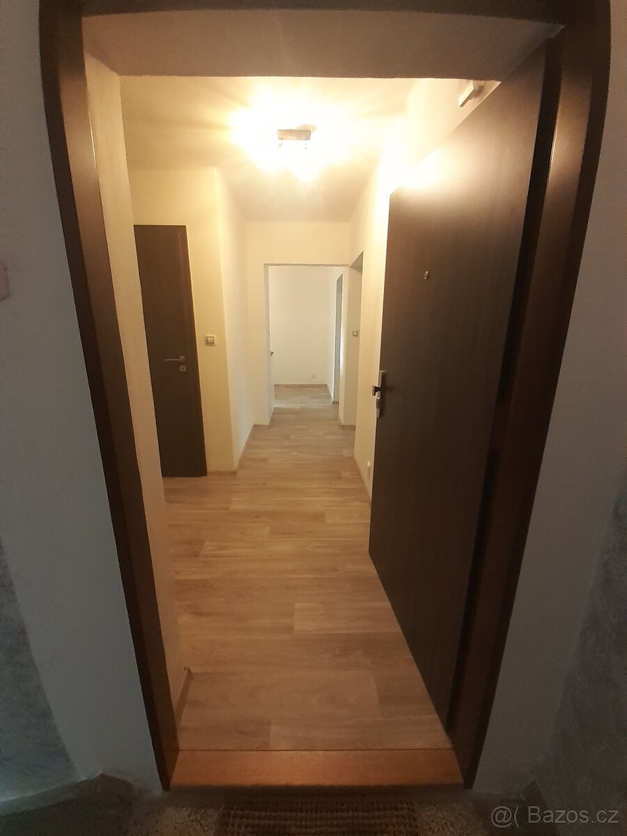 Pronájem bytu 3+1, 61 m², ul. Bratrská, Přerov, 1 - 11