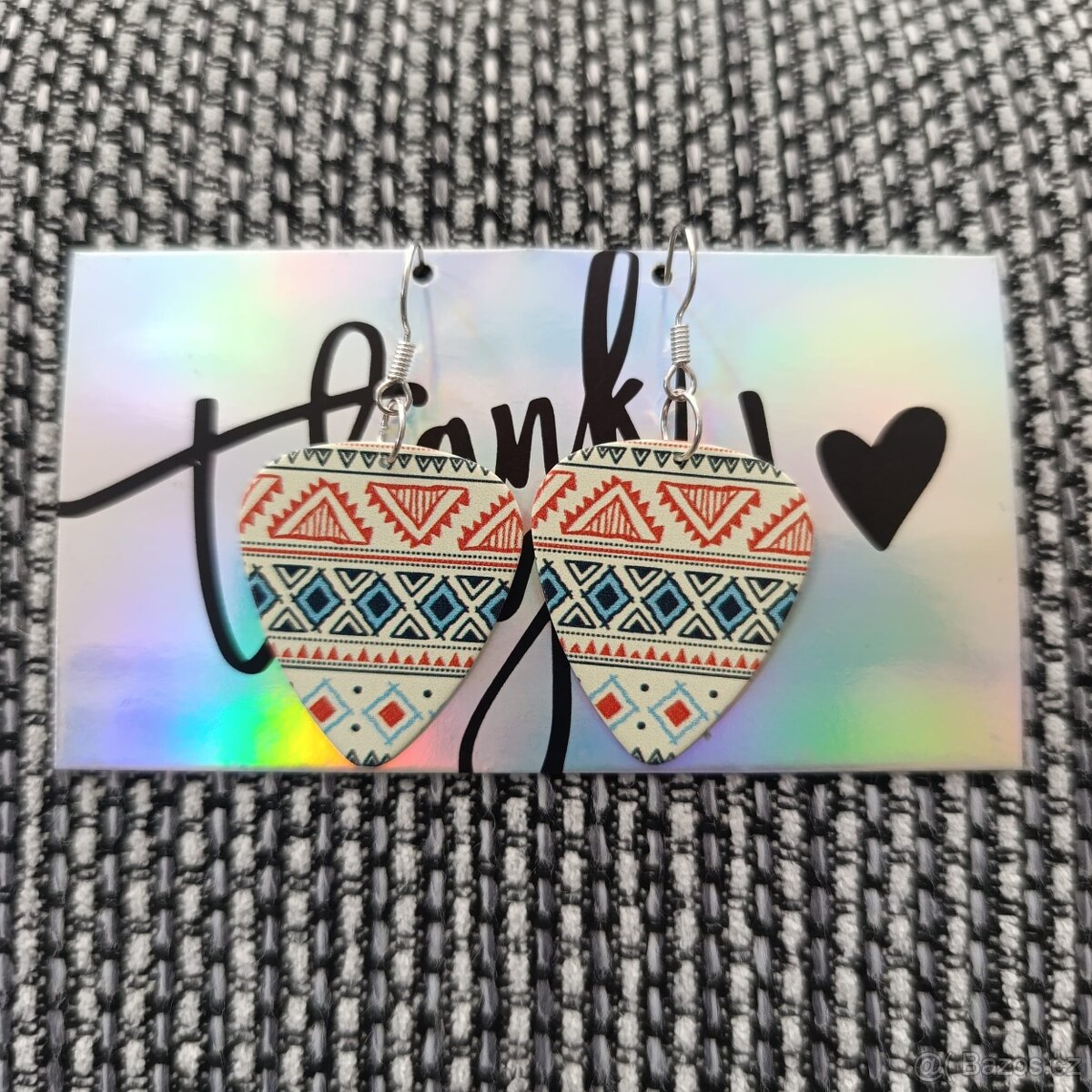 Náušnice z kytarových trsátek - 11