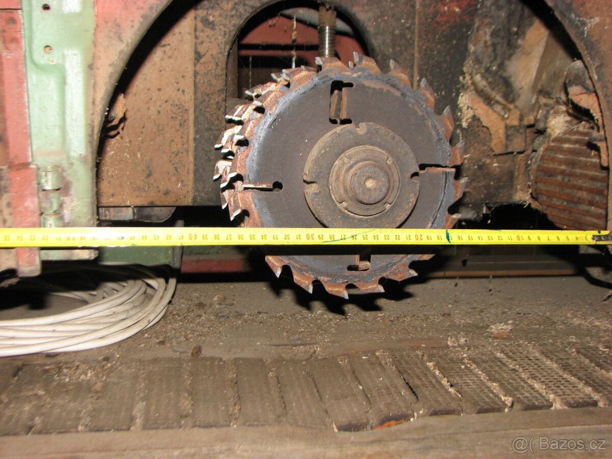 Rozmítací pila KRN - 11