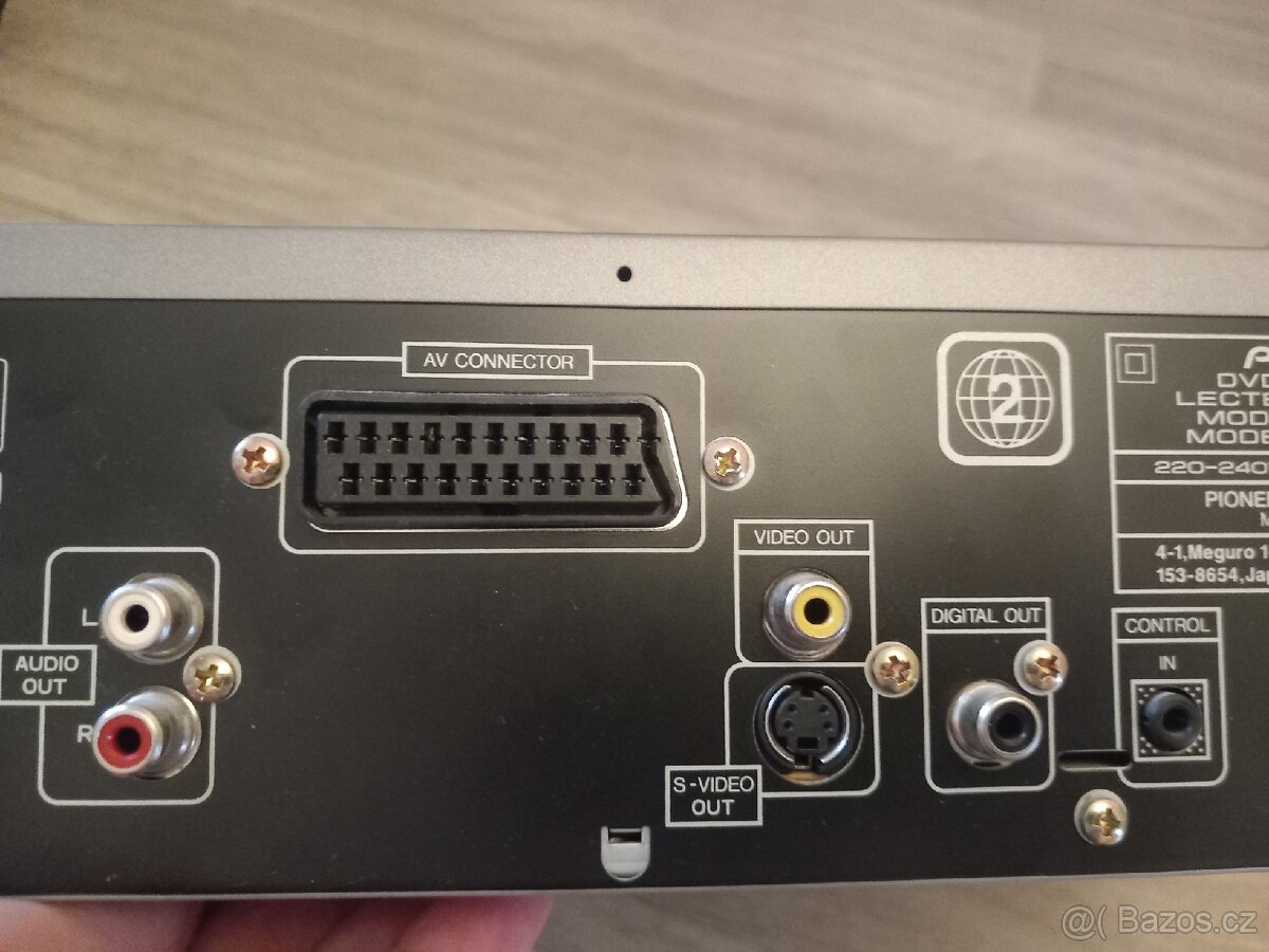 Televizor PANASONIC Viera + set top box zdarma - 11