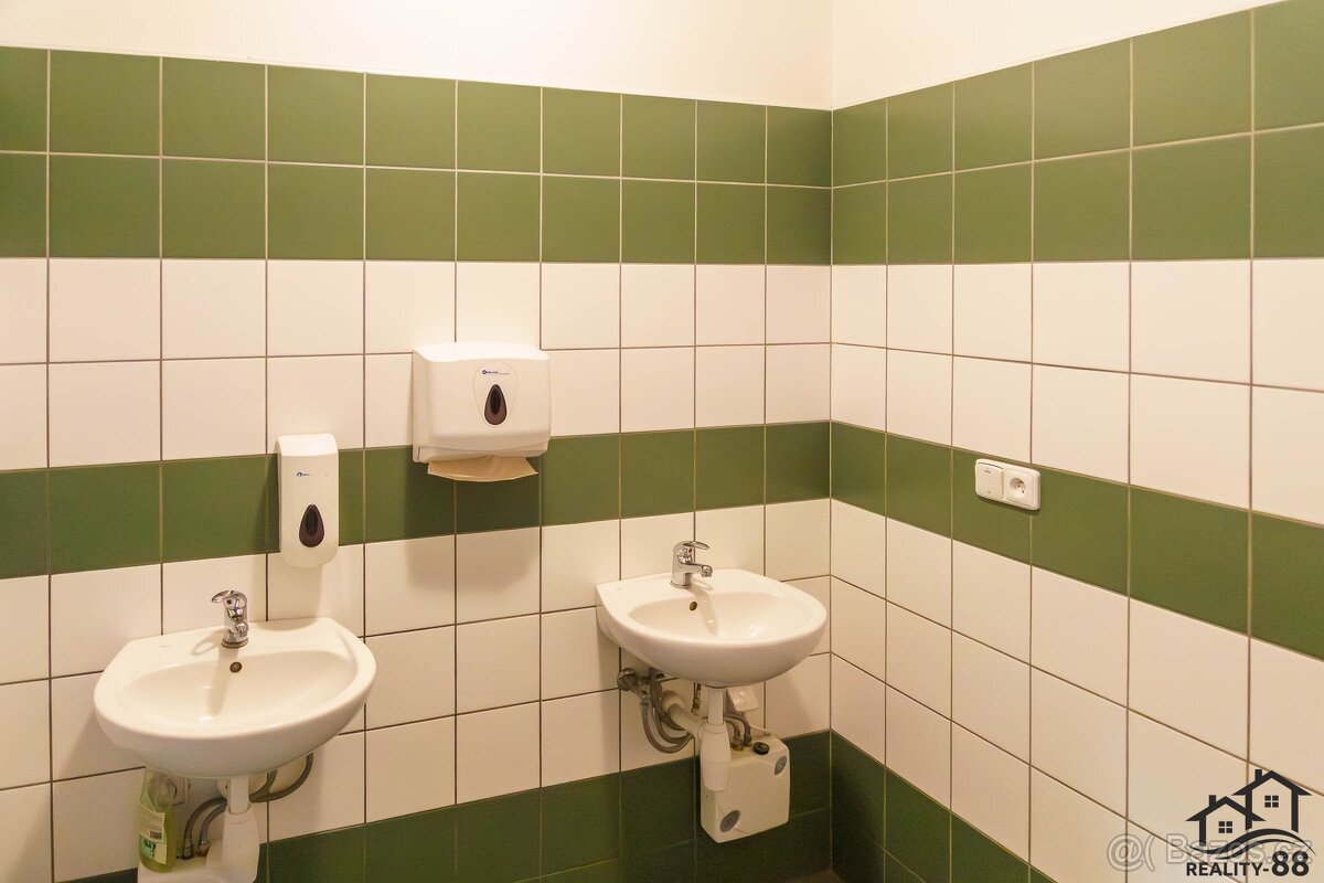 Pronájem kanceláře, 300 m² - Karviná - Mizerov, ev.č. 00042 - 11