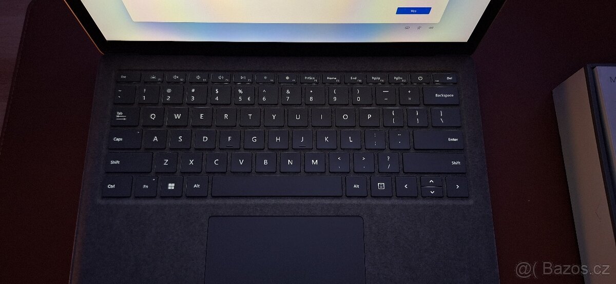 Microsoft Surface Laptop 4 AMD Ryzen 5, 256GB, 8GB Go RAM - 11