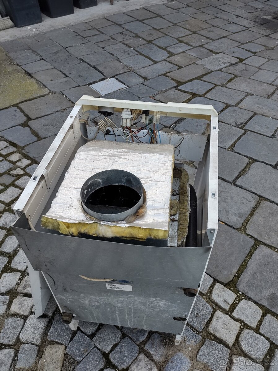 Prodám plynový kotel litinový - 11