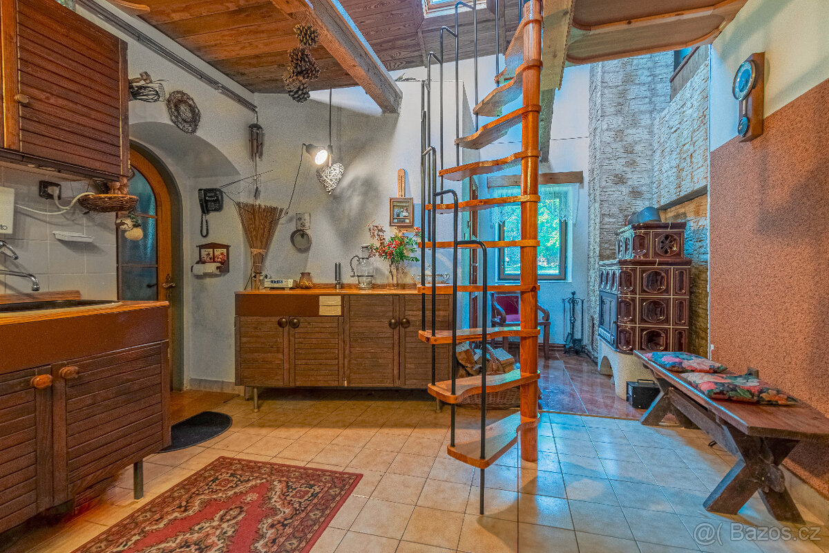 Prodám samostatně stojící chalupu - 11