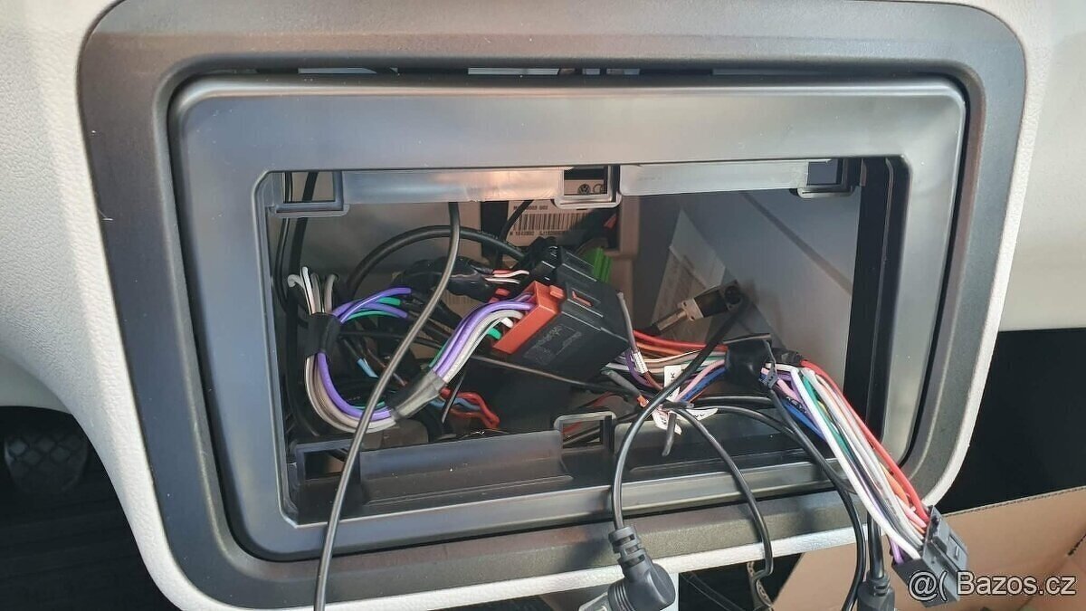 Autorádio Android Vordon + Redukce. - 11