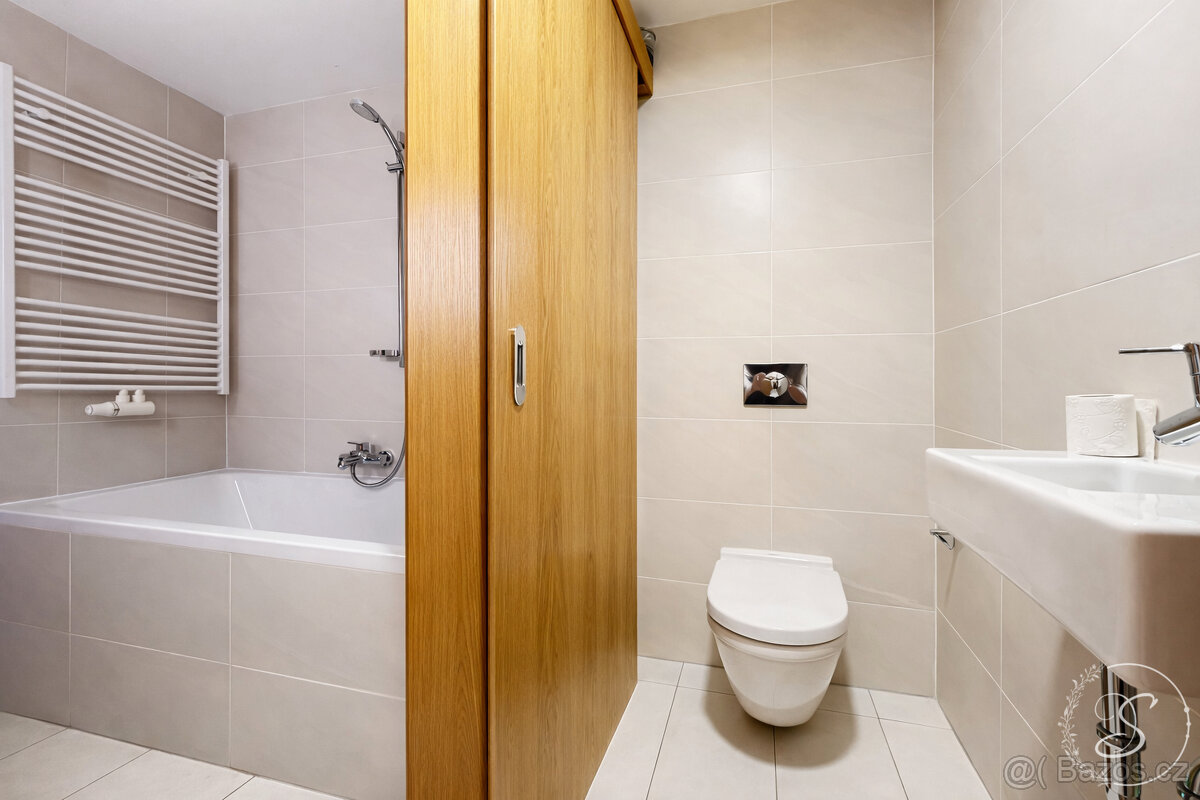 Pronájem bytu 3+kk, 94 m2, Rezidence Central Park, Praha 3 - 11