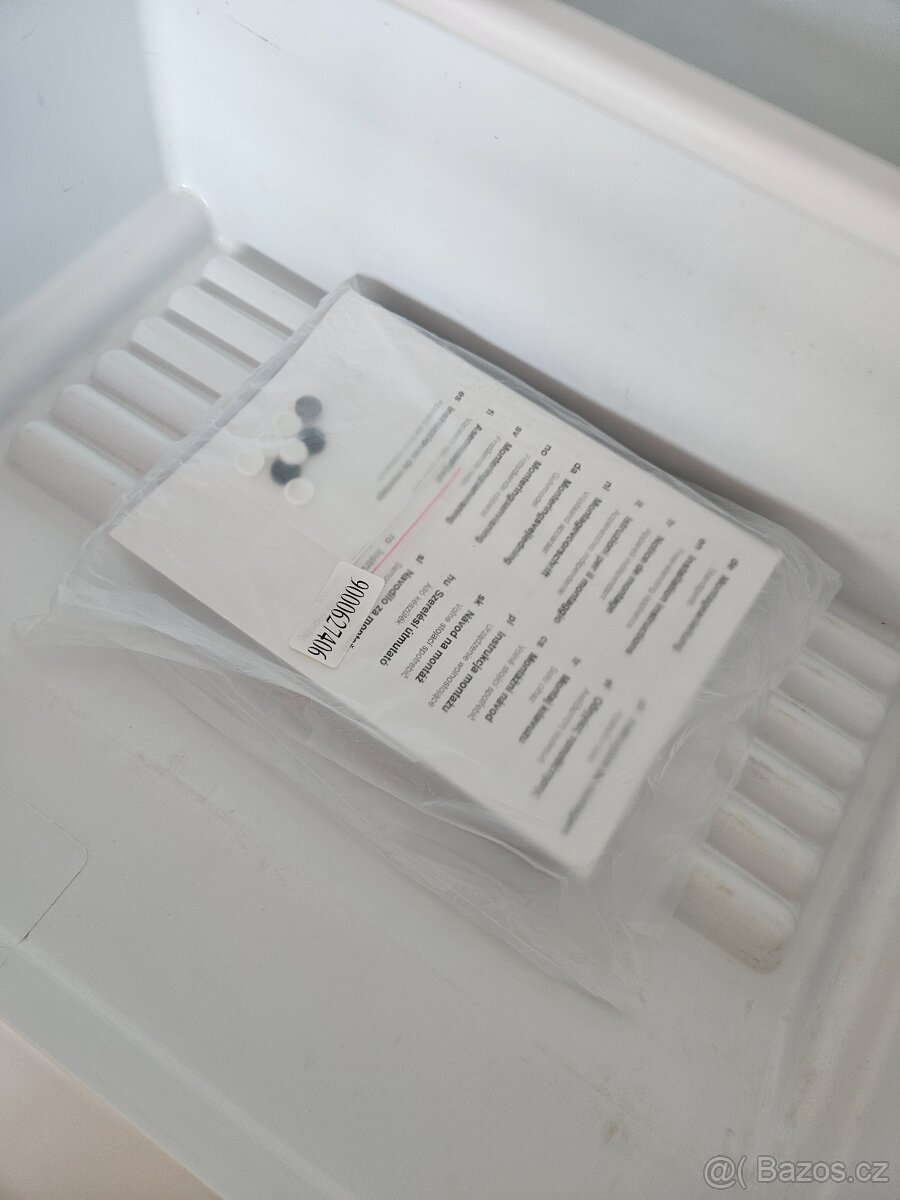 Stříbrná lednice Siemens - 11