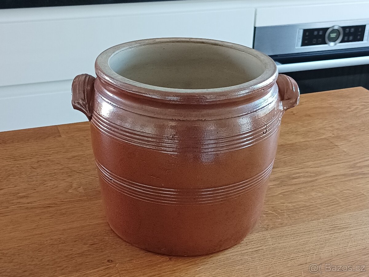 STARÝ SÁDELŇÁK CASTELMORON-SUR-LOT FR - 11