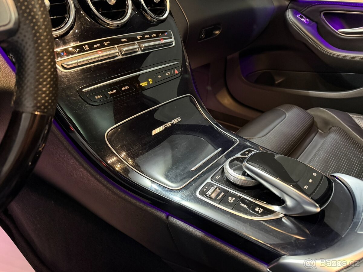 Mercedes-Benz C 4,0 V8 63S AMG BURMESTER PANO DPH - 11