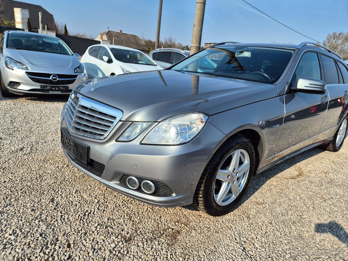Mercedes E220 - 11