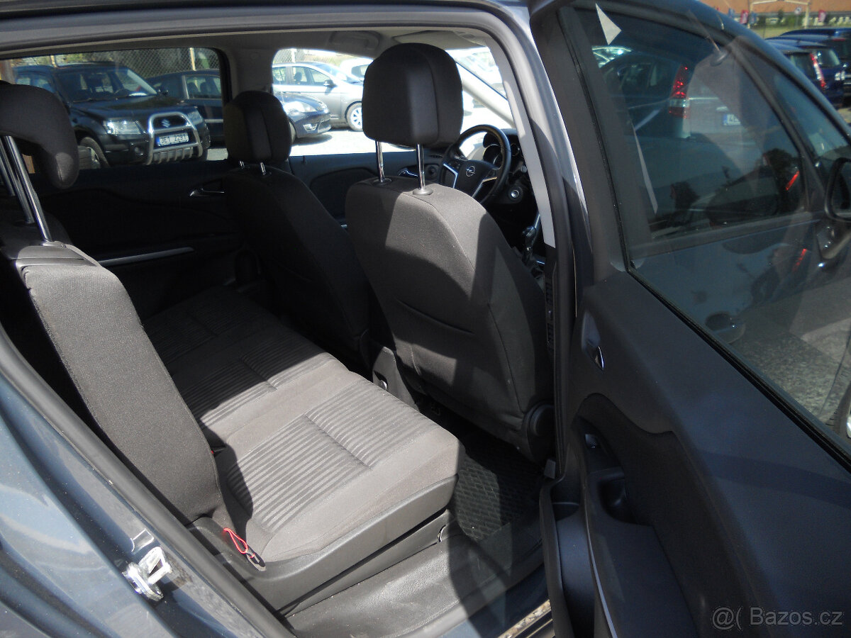 Opel Zafira 2.0CDTi 96Kw 7míst - 11