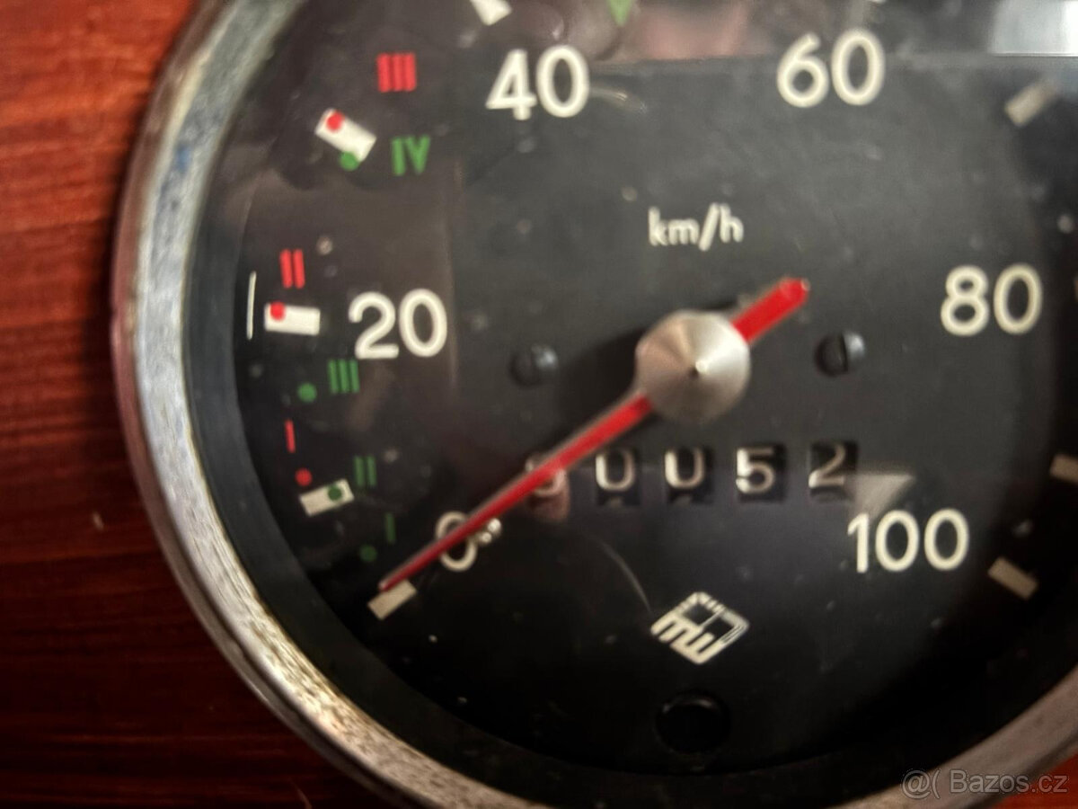 MERCEDES-BENZ 170V - 11