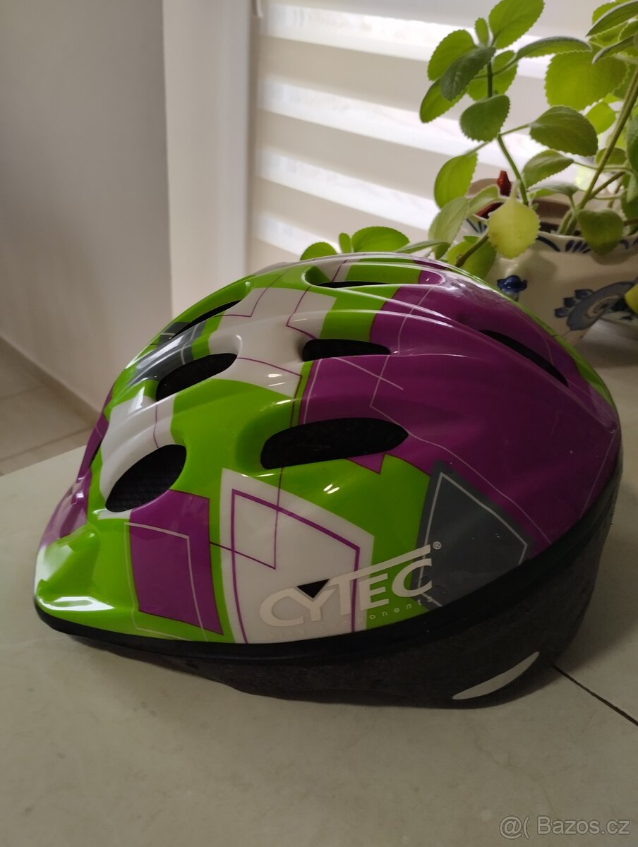 Přilba a rukavice - 11