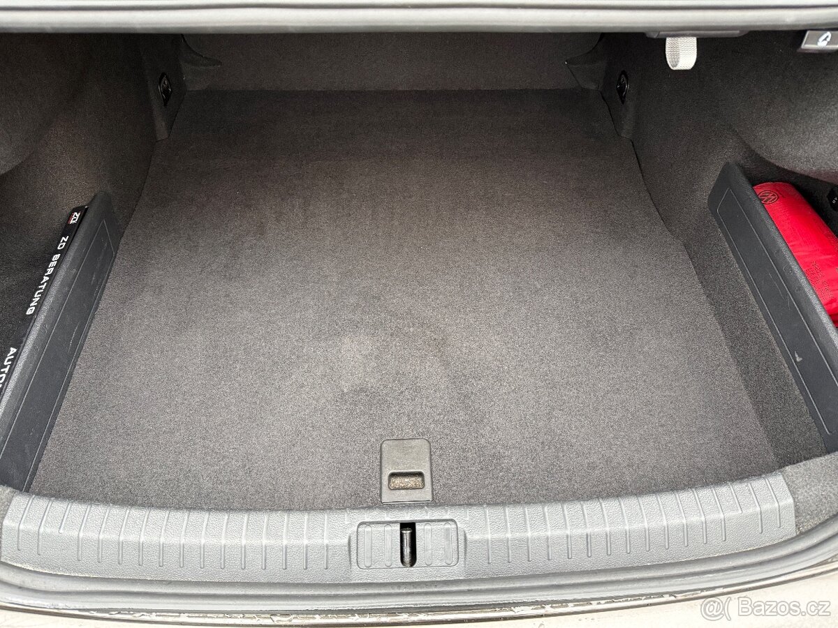 Volkswagen Passat B8 - 11