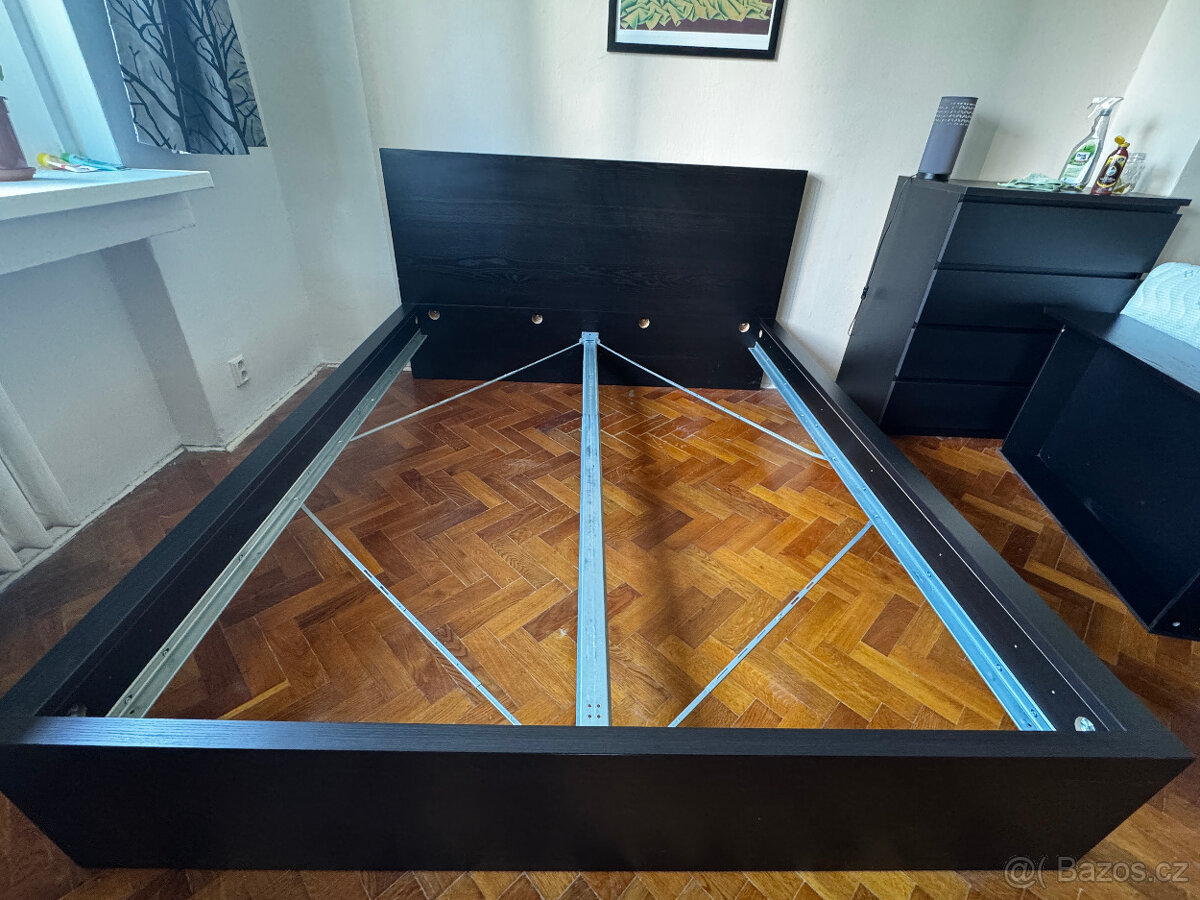 Rám postele, IKEA MALM černohnědá dýha + rošty LÖNSET - 11