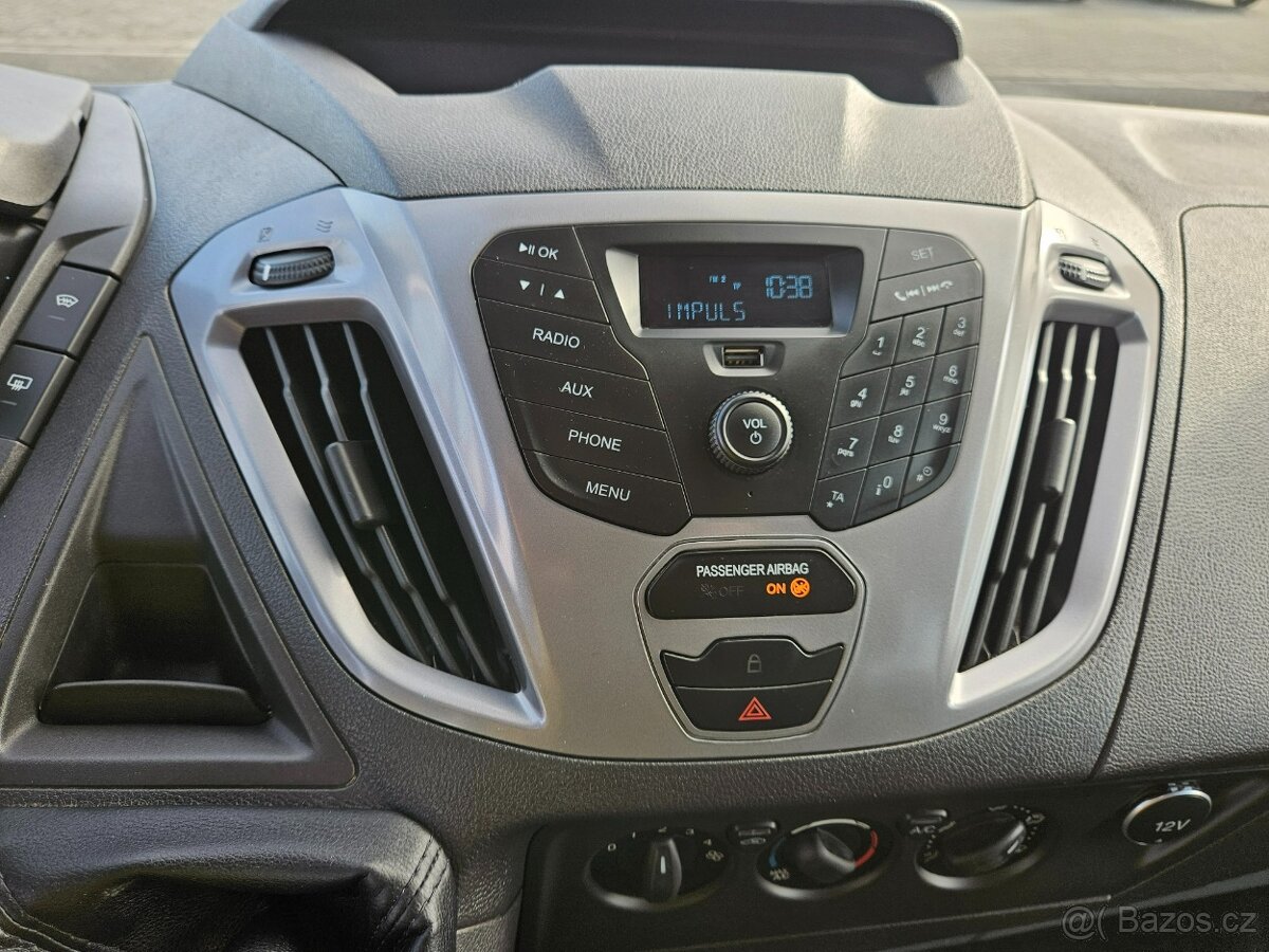 Transit Custom 2,0 TDCi 96 kW 6 míst L1H1 - 11