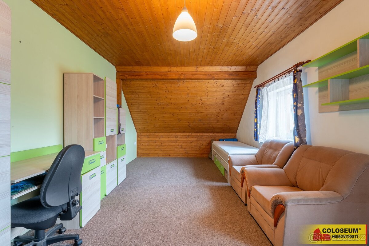 Benešov u Boskovic, RD 3+1, zahrada, krb - rodinný dům - 11