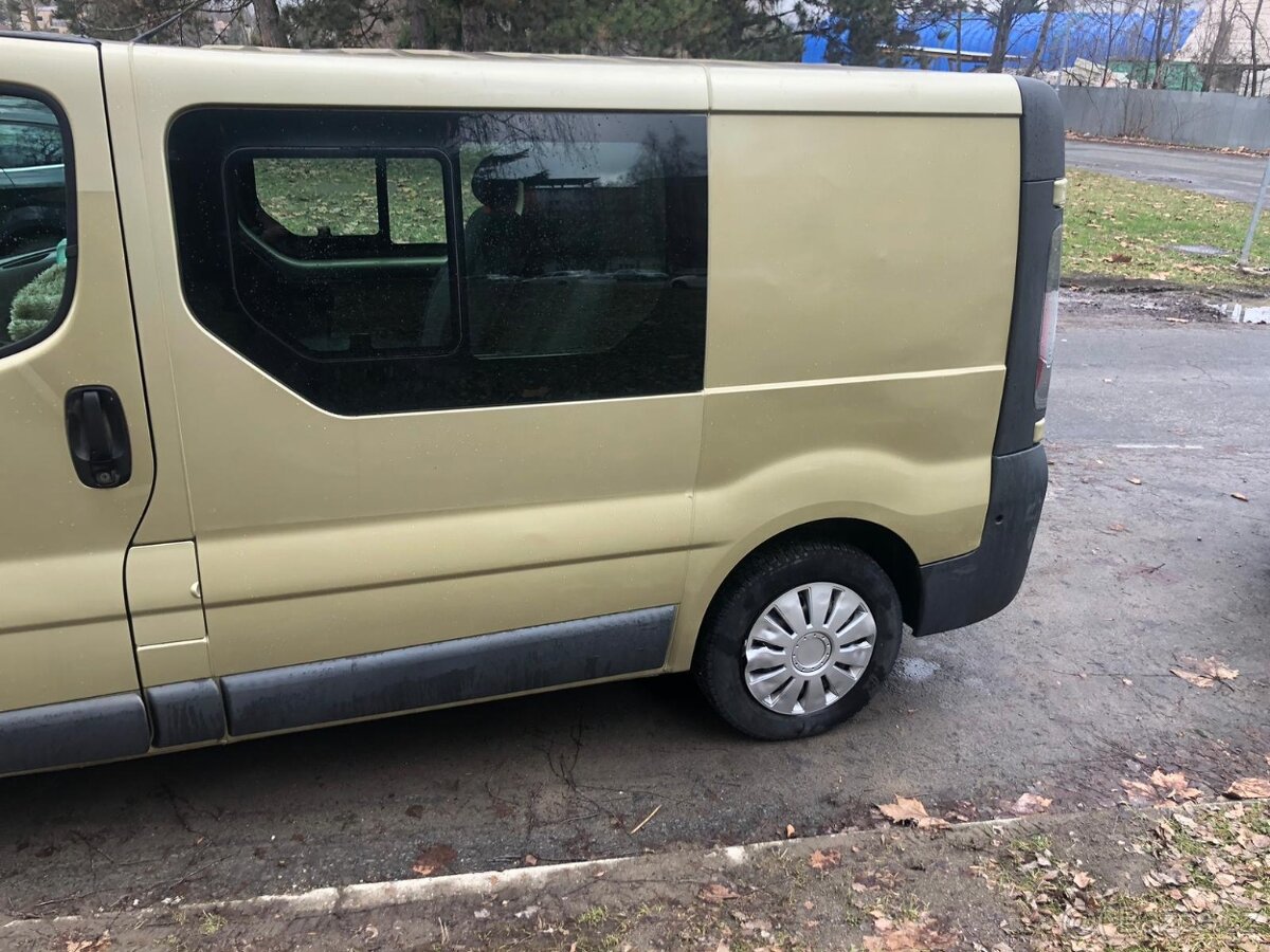 Renault Trafic 1.9 dCi; 2006; 315 934 km - 11