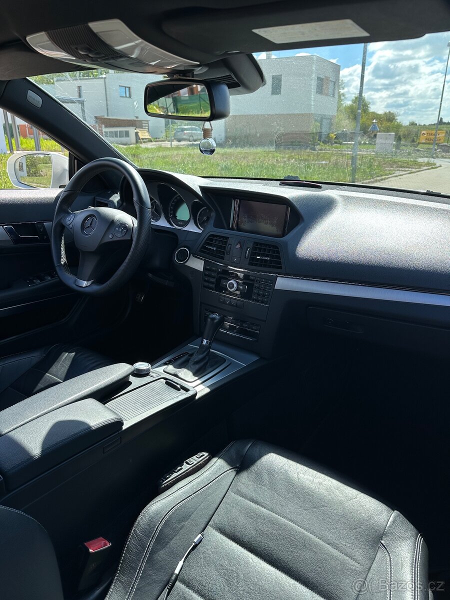 Mercedes-Benz E 350 cdi coupe, AMG paket, 170kW - 11