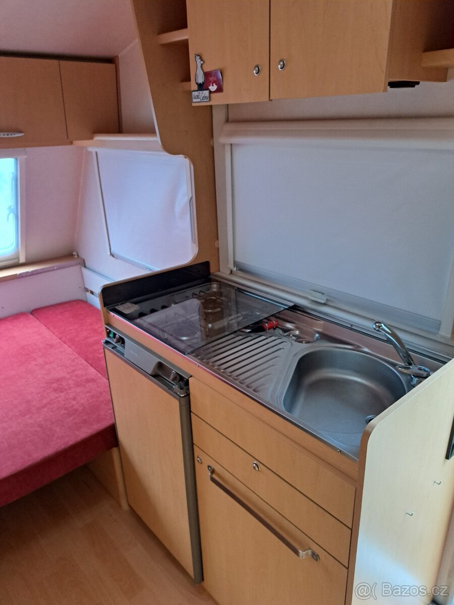 Karavan chateau mona rok 2008 - 11