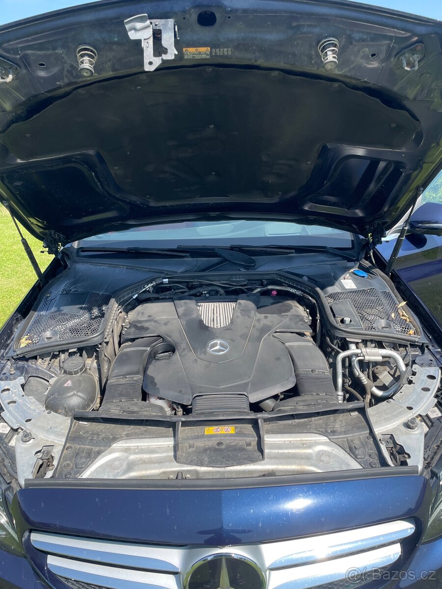 Mercedes C400 /stav/dph/výbava - 11