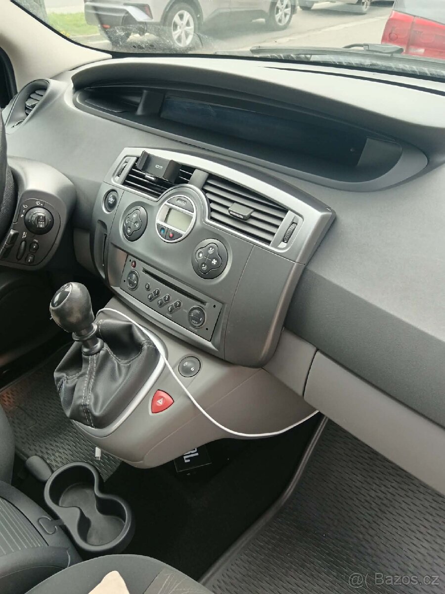 Renault Megane 1.9dci - 11