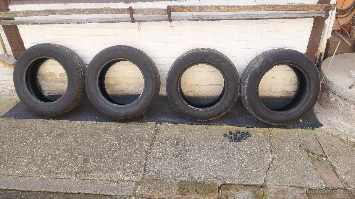 4x letní pneu 215/65 R17 99V - 11