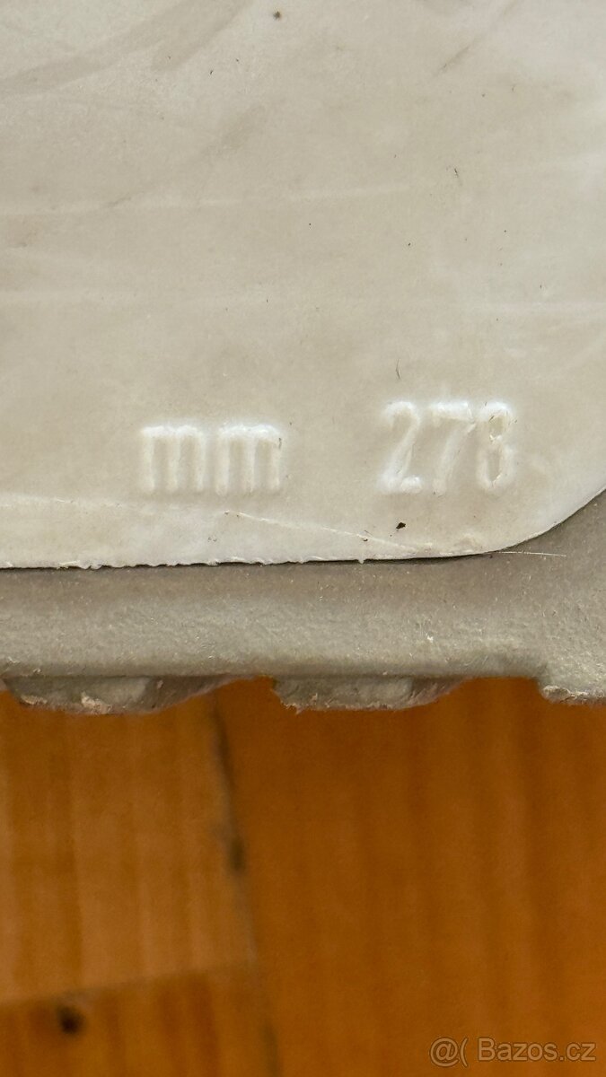 Dětský set lyže Atomic 140 cm + boty Technica + helma Marker - 11