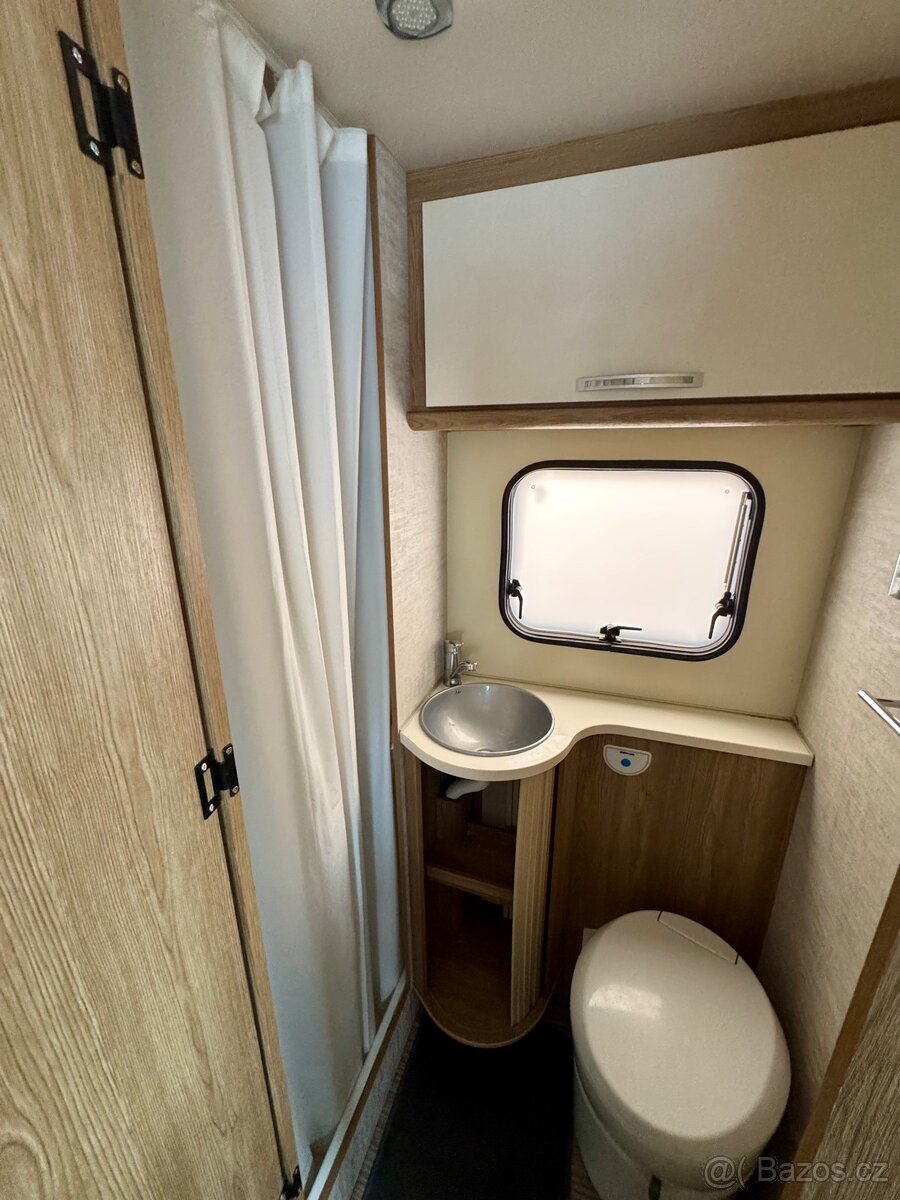 OBYTNÉ AUTO RIMOR SEAL 5 2019 najeto 59 600km odpočet DPH - 11