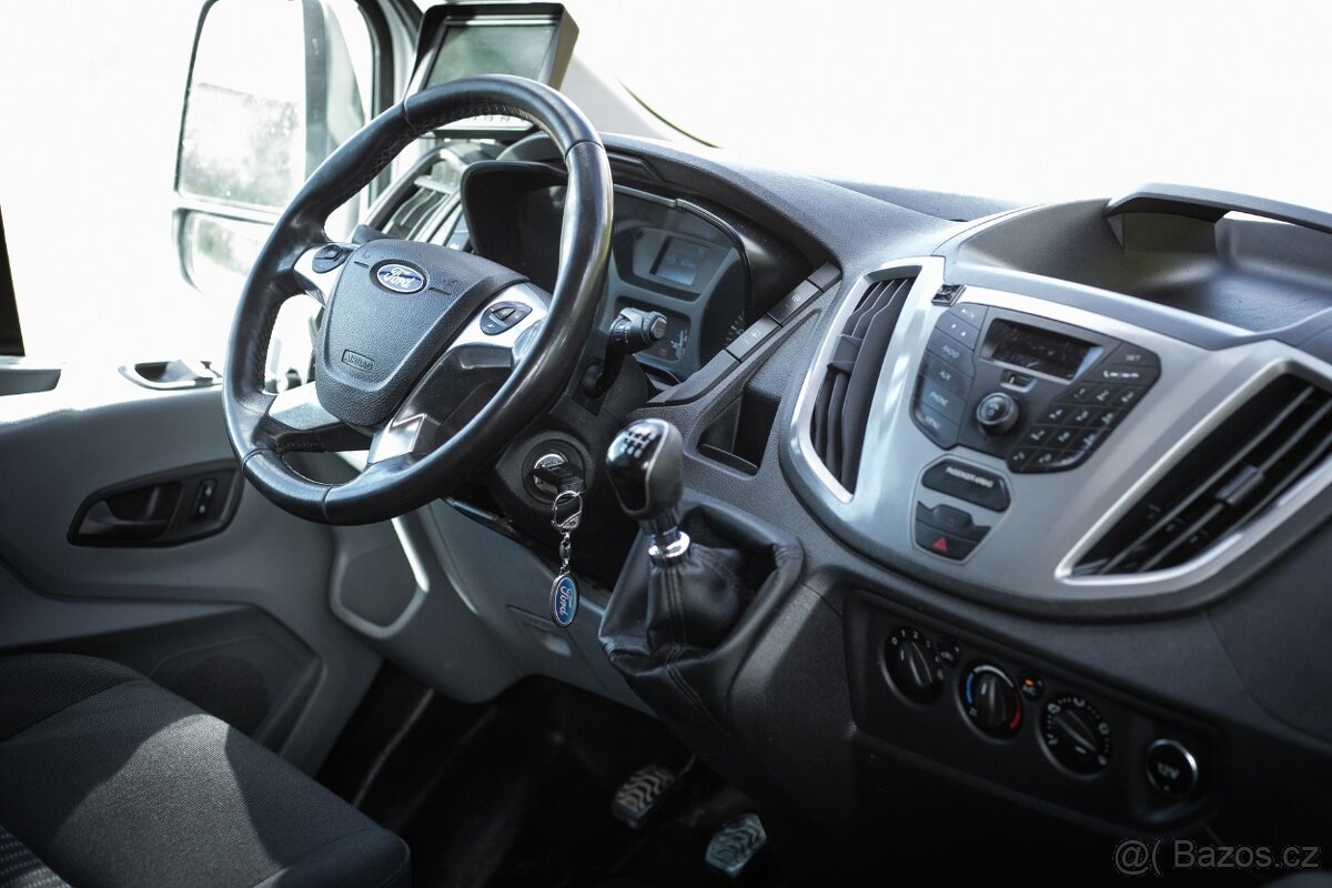 Ford Transit 2.2 92kW 9 miestne, možný odpočet DPH - 11