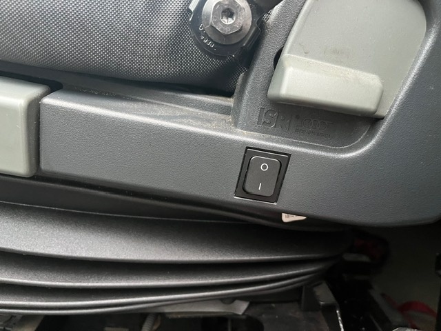 RENALT 2,3 MASTER původ ČR, plná výbava, DPH - 11