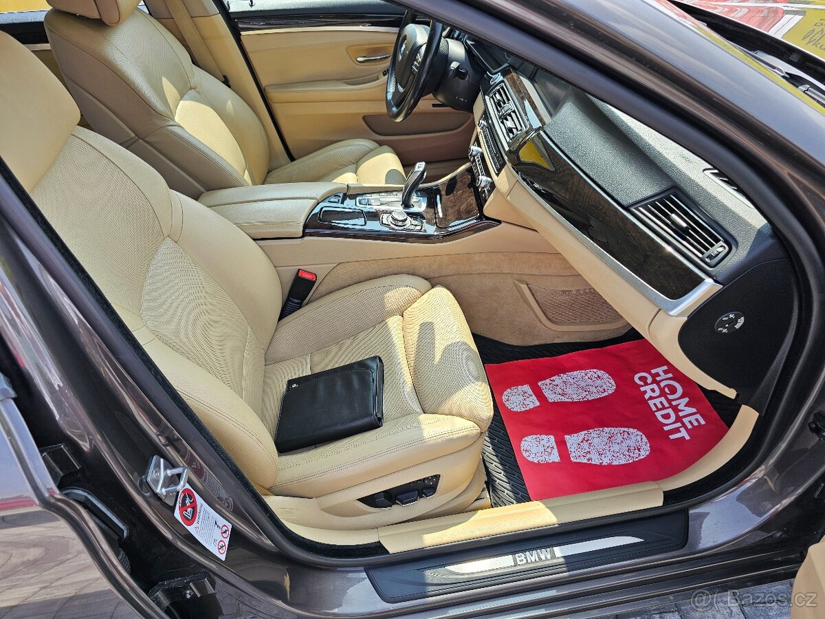 BMW Řada 5, 550I XDRIVE - 11