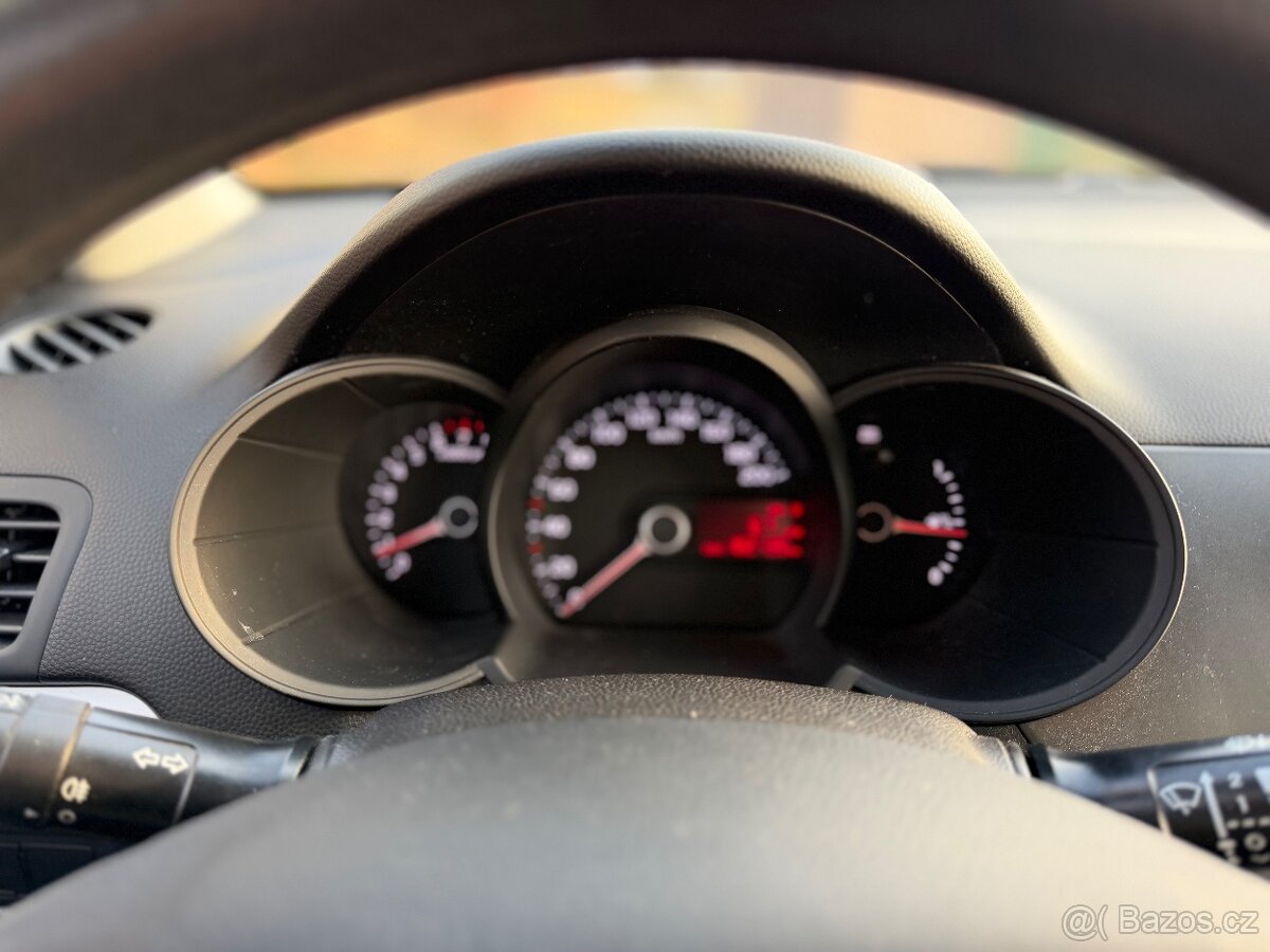 Kia Picanto 1.0 Cool - 11