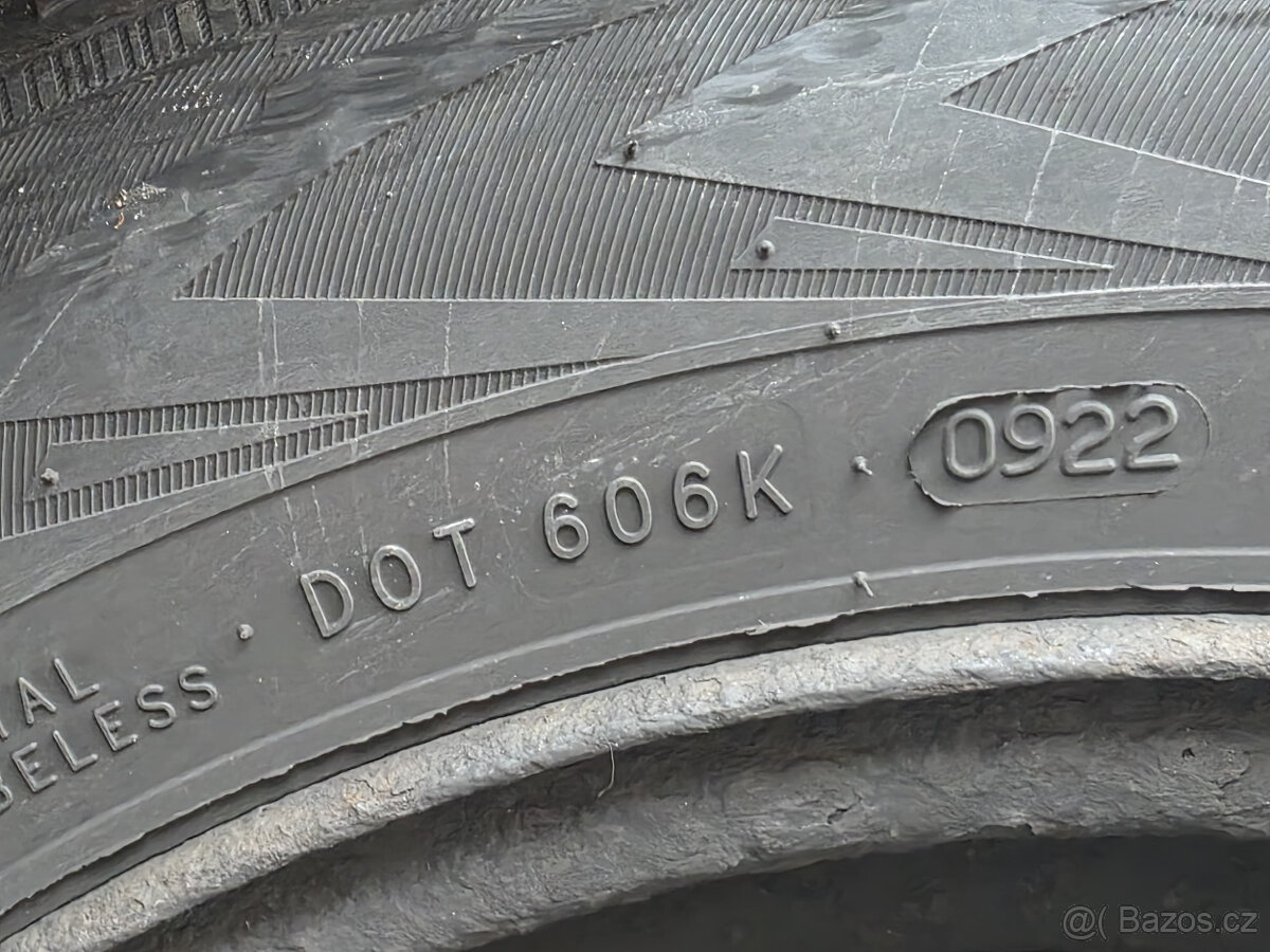 Citroen C3 II 1.4i - Náhradní díly - 11