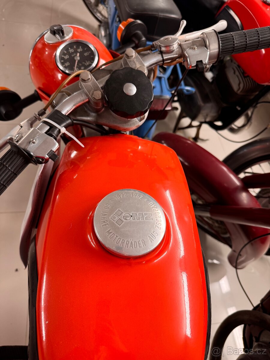 MZ 250 r.v.1976 - 11