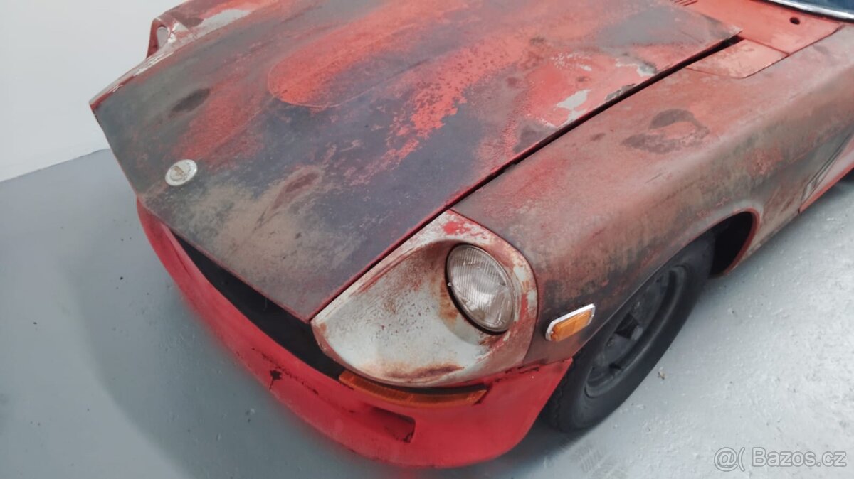1971 & 1972 Datsun 240Z - 11