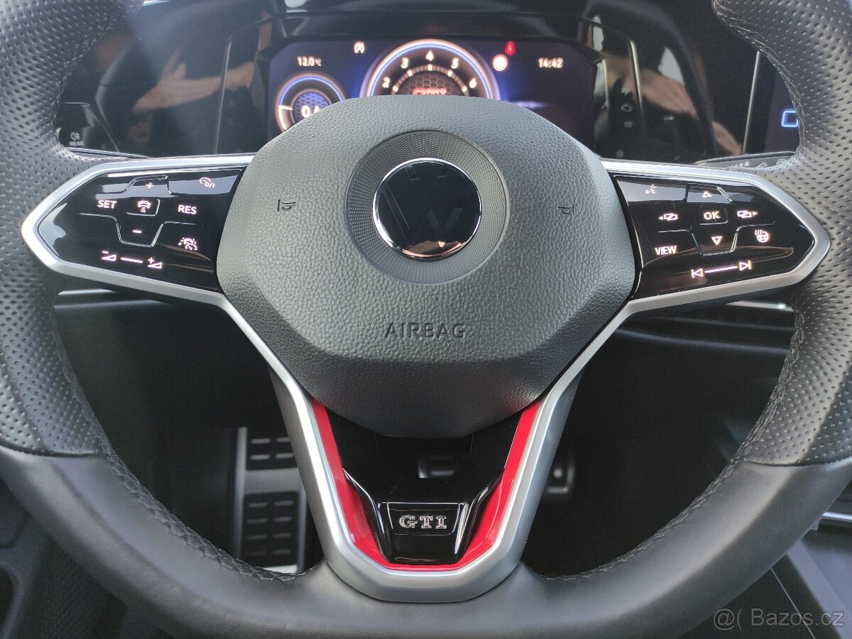 VW Golf VIII DSG GTi IQ LIGHT HARMAN VENTILACE KAMERA - 11