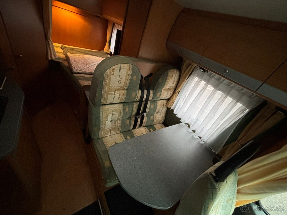 Obytný automobil Dethleffs Globebus 2 - 11